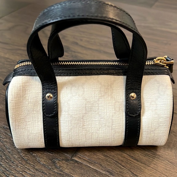 NWOT Gucci Mini Supreme Joy Boston Bag - Picture 3 of 8